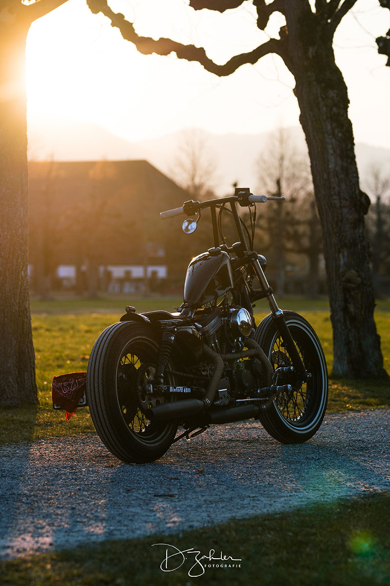 Harley-Davidson bobber bratstyle